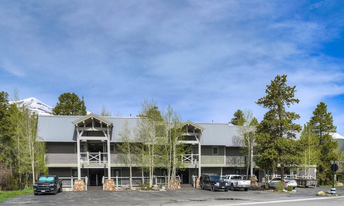 Warrior's Mark Condo | Charming Breckenridge Condo Walk to Shops & Gondola