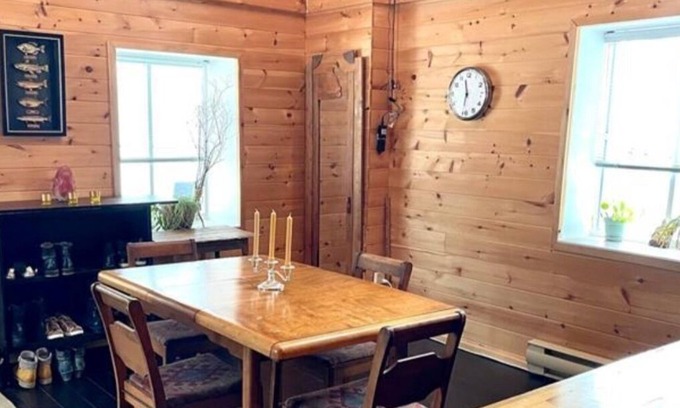 Lac-des-Plages Cabin | Charming Cottage - close to the Lake