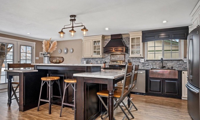 Trendwood and Frankline Square House | Charming Family Retreat Redesigned Large Yard