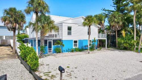 Fort Myers Beach House | Charming Fort Myers Beach House