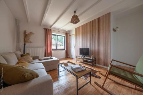 Girancourt House | Charming Gîte Le 1681 Xl