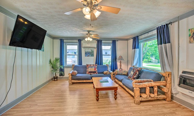 Frenchburg Condo | Charming Getaway + Fire Pit Near Hikes & Lake
