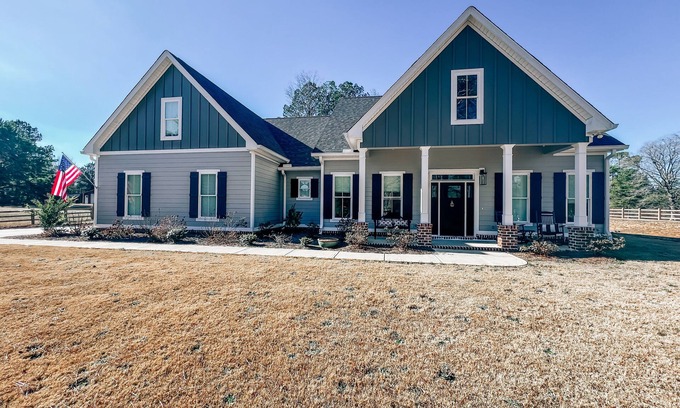 Harlem House | Charming home perfect for Master's week - accessible to the National.