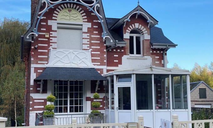 Incheville House | Charming house between pond and forest. 10 minutes by car from the sea!