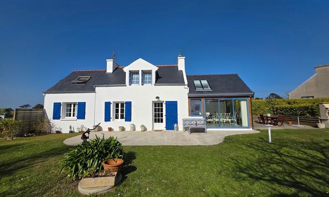 Plouguerneau Ski Chalet | CHARMING HOUSE WITH LARGE ENCLOSED GARDEN 400M FROM THE BEACHES