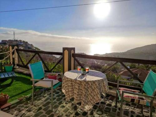 Ponta do Sol House | Charming lodge in Ponta do Sol with private pool