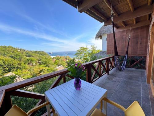 San Agustinillo Apartment | Charming Ocean View Apartment, Casa Xochi