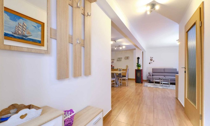 Veli Losinj Apartment | Charming One-Bedroom Apartment