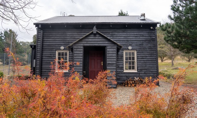 Crackenback Cottage | Charming renovated cottage close to Perisher Ski Tube, Crackenback