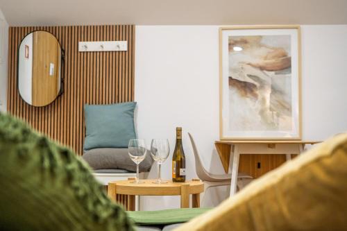Moncao Apartment | Charming Santo Antonio Roof top