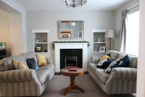 St Davids House | Charming St Davids Cottage with Cathedral Views