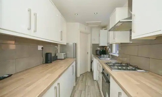 Stoke-on-Trent House | Charming Stoke-on-trent House Getaway