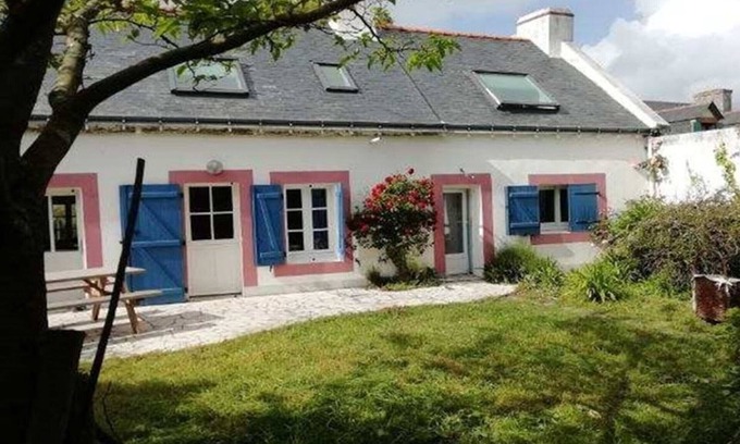 Locmaria House | Charming terraced house near center and beach