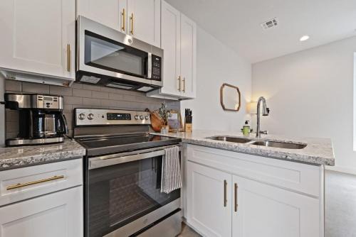 Lafayette House | Charming Townhome - New Construction