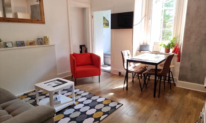 Inverness Apartment | CHARMING VICTORIAN APARTMENT, close to centre