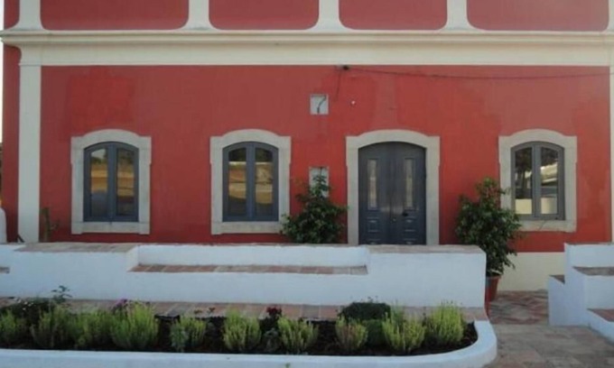 Moncarapacho e Fuseta Villa | Charming Villa