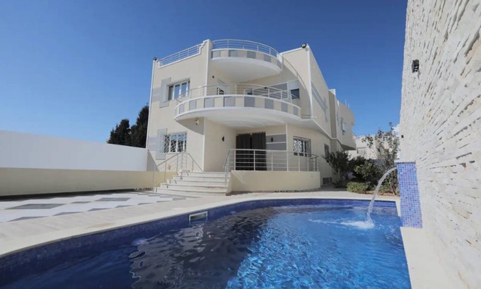 Hay Souani House | Charming Villa, With Pool For Your Holidays