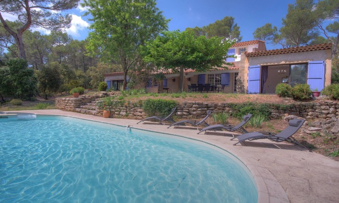 Rognes House | Charming villa with pool in Rognes
