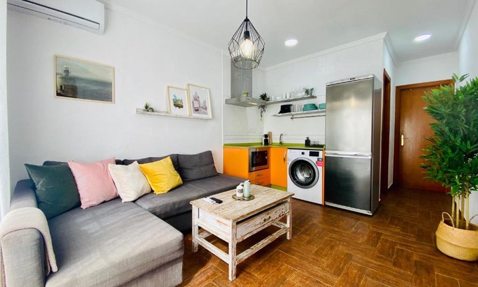 Zahara de los Atunes Apartment | Charming Zahara de los Atunes