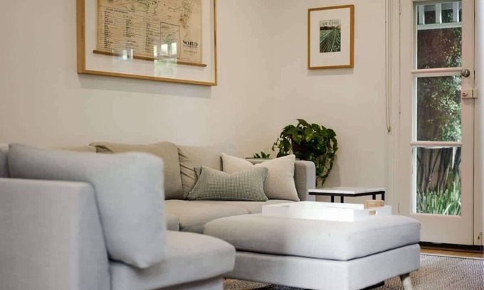 Prahran House | 'Chateau York' - Relaxed Prahran Family Home