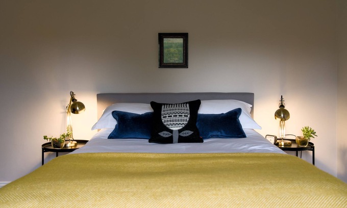 Baslow Apartment | Chatsworth Apartment No 5 - Sleeps 4