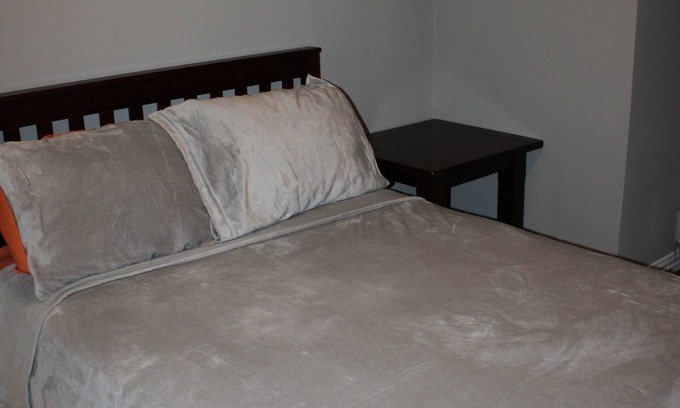 Oak Cliff House | Cheerful 3BR Single Family minutes from Downtown
