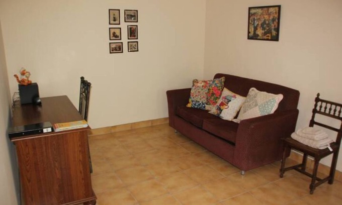 Moutier-Malcard House | Cheerful 4 bedroom residential holiday let!