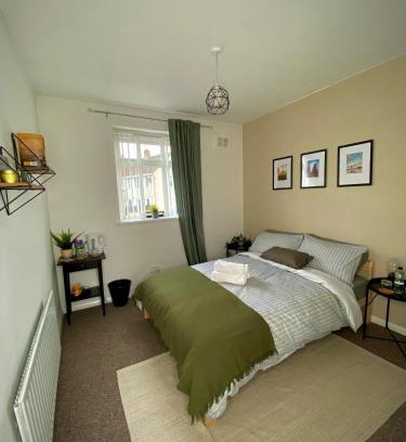 Belfast House | Cheerful and Cosy Double Room