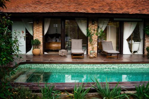 Aninoasa House | CHERRY VINTAGE HOME