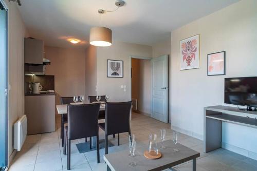 Concarneau Apartment | Chez Elisa - Dans Résidence 4 étoiles à Concarneau