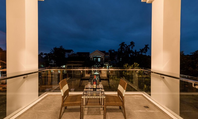 Cam Kim Hotel | Chi Thanh Villa