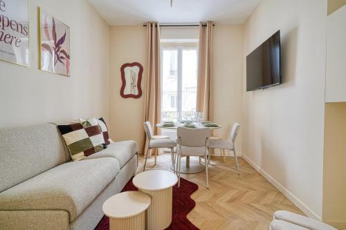 Saint-Mande Apartment | Chic 2BR for 6 Guests in Paris
