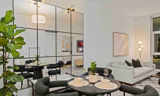 Vernon Apartment | Chic and Cozy 1-bed Urban Haven