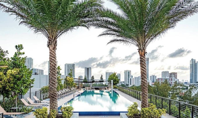Wynwood Art District Apartment | Chic apartment with rooftop pool and AC in delightful Miami