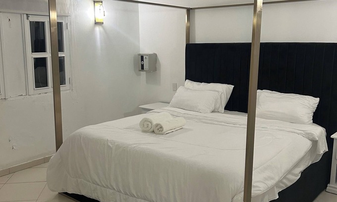 Reparto Ibarra Apartment | Chic hotel suite in fabulous Boca Chica with WiFi, AC