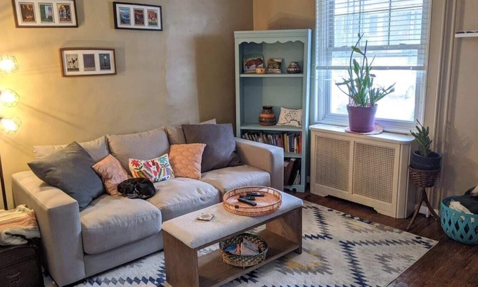 Roxborough-Manayunk House | Chic Philly Retreat: Entire Home w/ Garden