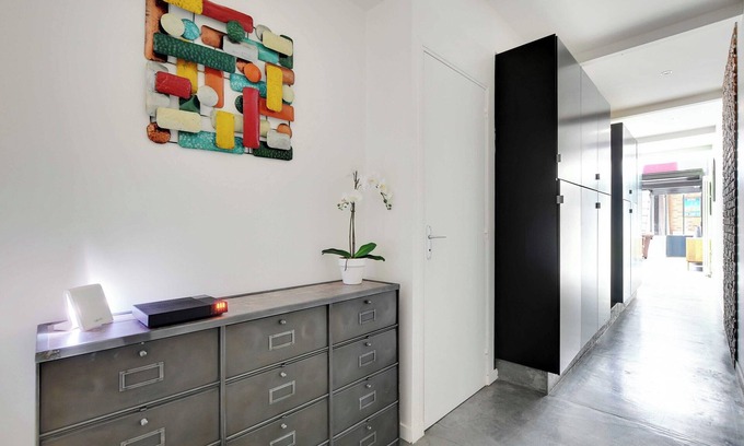 Quartier de la Folie-Mericourt Apartment | Chic & Spacious Loft 3br/6p Paris Center