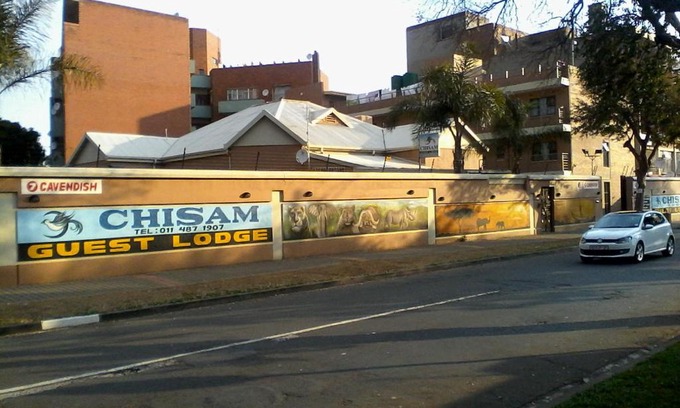 Greater Johannesburg Metropolitan Area Hotel | Chisam Guest Lodge Pty Ltd