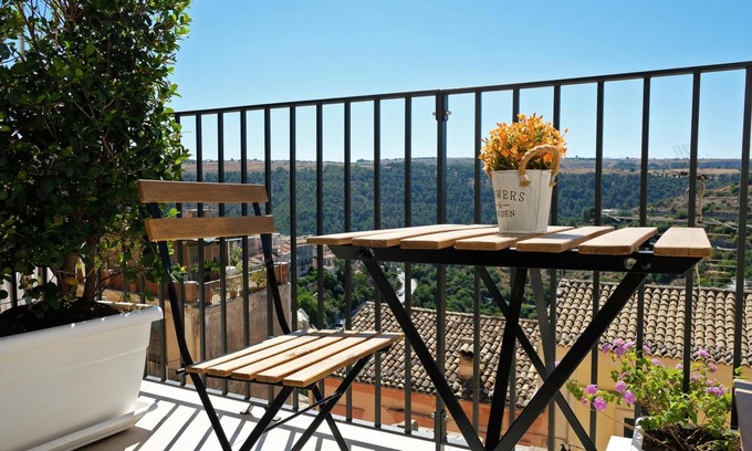 Ragusa Bed & Breakfast | ChocoHouse