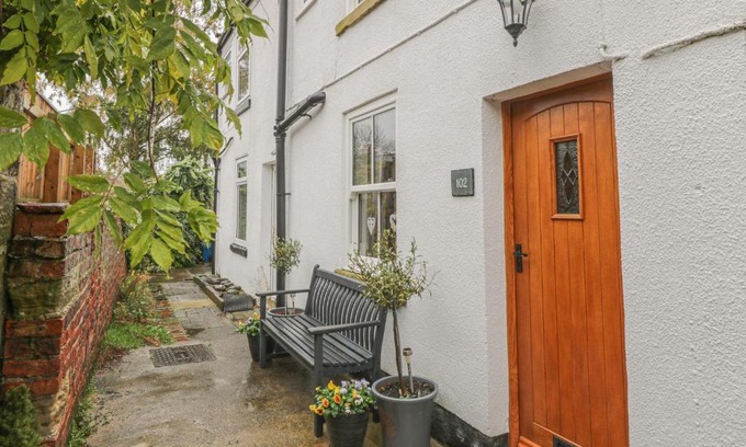 Swainby House | Chuckle Cottage