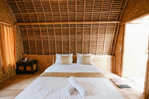 Senggigi Hotel | Cici Bungalow Senggigi
