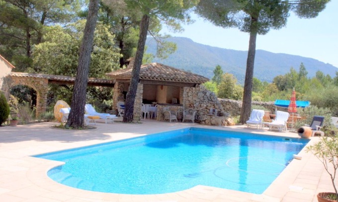 Aups Ski Chalet | Cigale, Chalet avec superbe piscine Gorges du Verdon