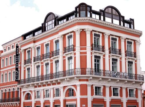 Les Chalets - Saint-Aubin - Saint-Etienne Hotel | Citiz Hotel