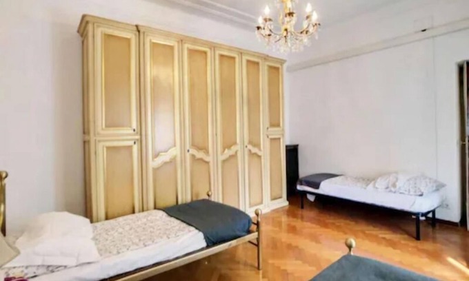 Porta Venezia House | City Center Best Hostel