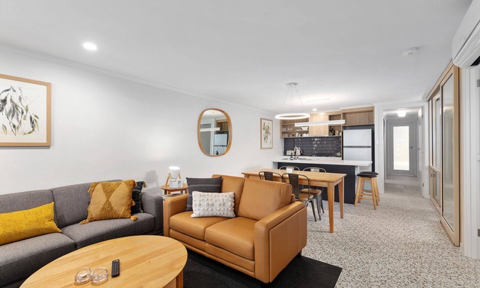 Mount Gambier Apartment | City Courtyard One Apartment
