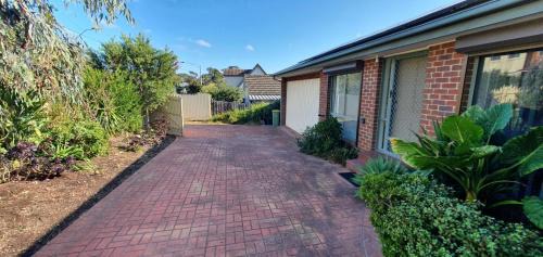 Montmorency House | City Edge Lower Plenty