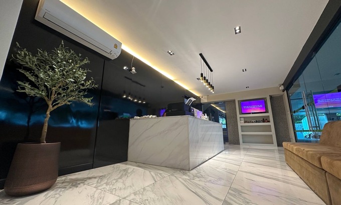 Din Daeng Hotel | CK2 HOTEL