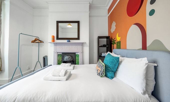 Camberwell Apartment | Claremont Apartment A - London