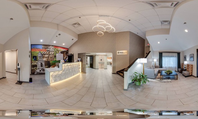 Sevierville Hotel | Clarion Pointe Sevierville-Pigeon Forge