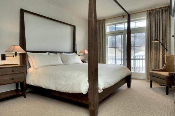 Warren Hotel | Clay Brook Hotel at Sugarbush